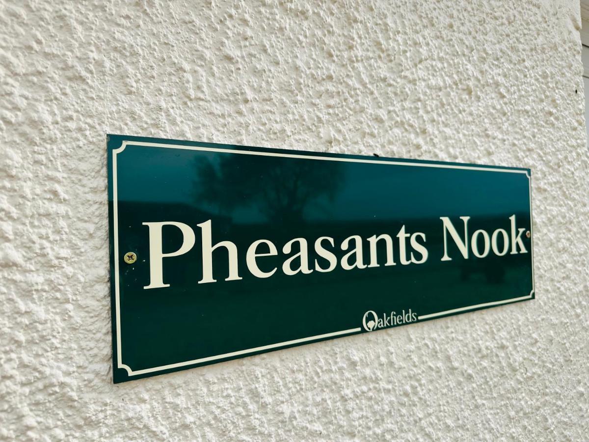 Pheasants Nook Lägenhet Narberth Exteriör bild